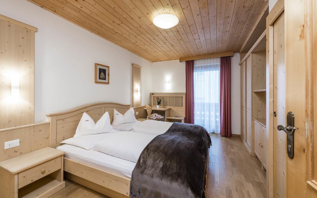 Stoa - Elegant & Romantic Guest House - "Adults Only" St. Vigil Exteriör bild